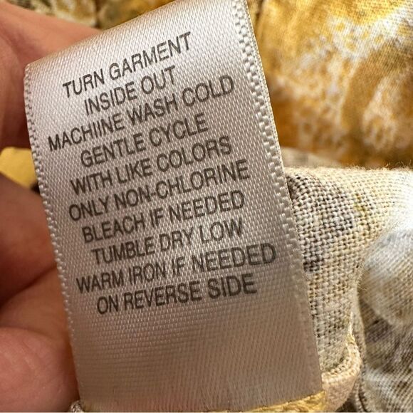 Christopher & Banks medium top - Picture 4 of 5